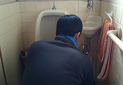焼津市　トイレ手洗器排水管取替工事