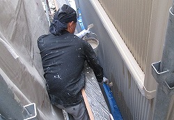 焼津市の外壁塗装の現場です