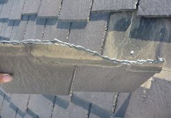 カラーベスト屋根材割れ補修